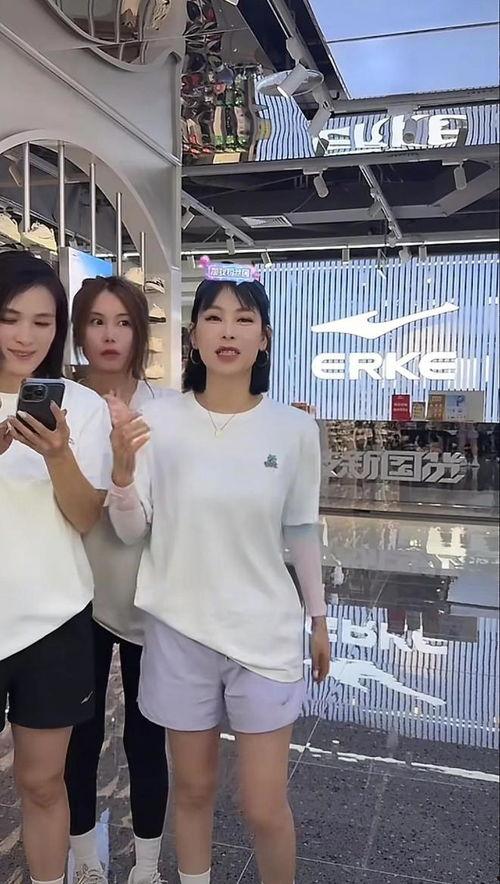 三妹最新爆料,揭秘娱乐圈背后的惊人真相！